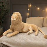 Peluche Lion Grande Taille porté