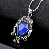 Pendentif lion gothique en acier