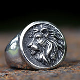 Bague tête de lion en acier
