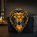 Patch Lion Rugissant porté
