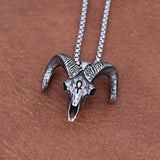 Pendentif Lion Design Sauvage