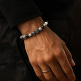 Bracelet Lion Perles Naturelles porté